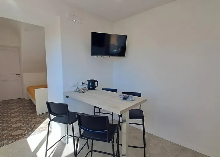 Mare Mare * تْشيفالو